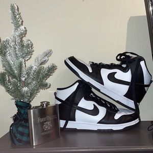 Nike Dunk Panda Hi #skateyourdunks SZ 9.5